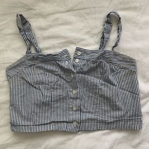 BRANDY MELVILLE BUTTON UP CROP